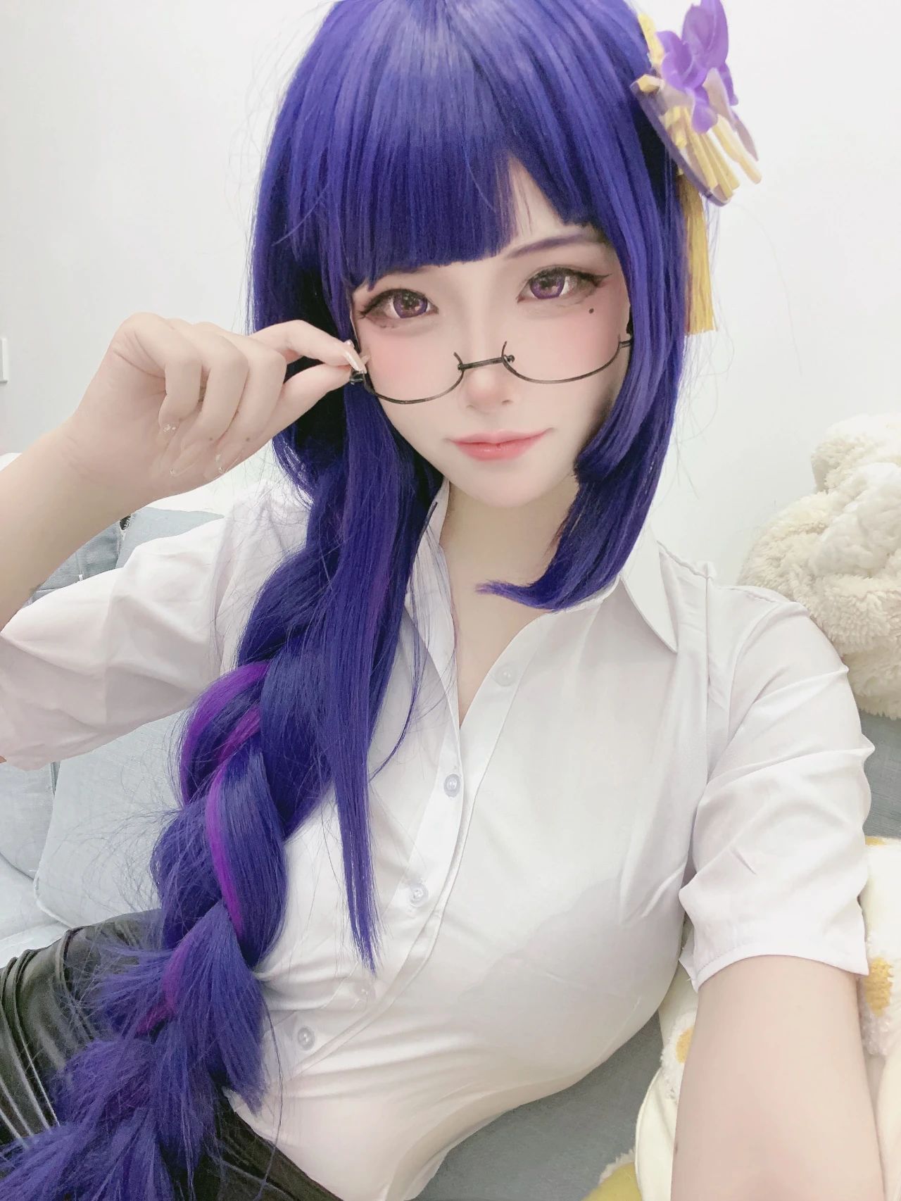 原神cos：白丝+女仆装，神子让人狂喜！制服秘书雷神，女仆刻晴甘雨莫娜你选谁？
