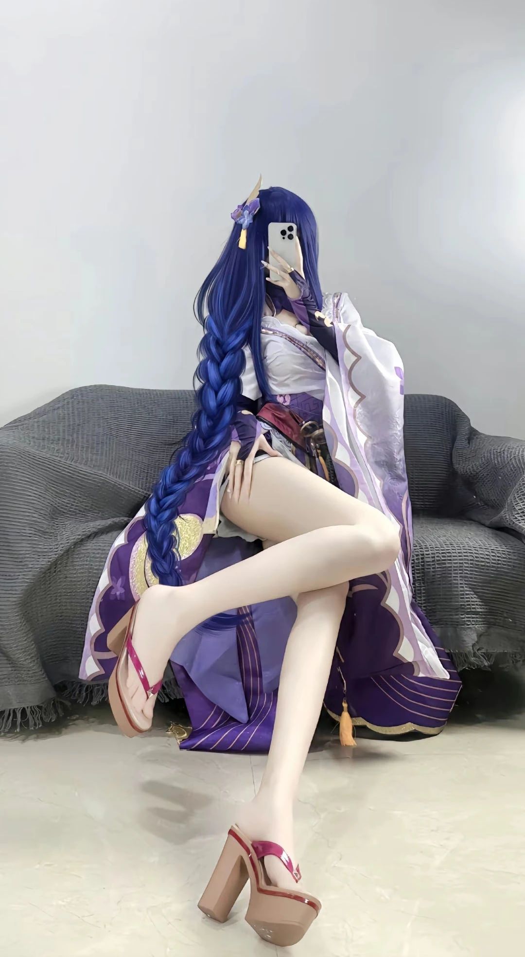 原神cos：黑丝+制服，甘雨秘书太合适了！邪魅雷神胡桃反差真大，婚纱刻晴神子让人狂喜！