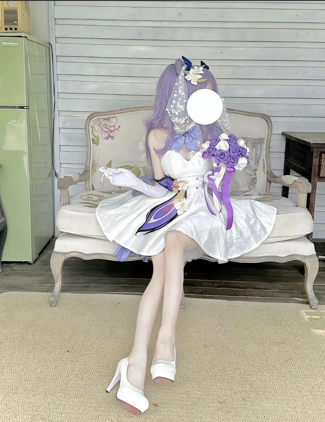 原神cos：黑丝+制服，甘雨秘书太合适了！邪魅雷神胡桃反差真大，婚纱刻晴神子让人狂喜！