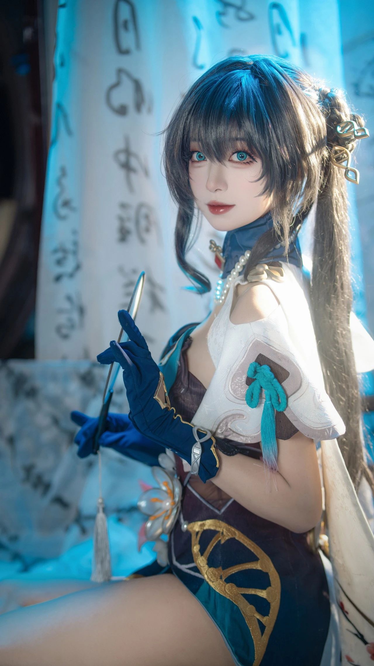 你听梅花开了，白如凝脂