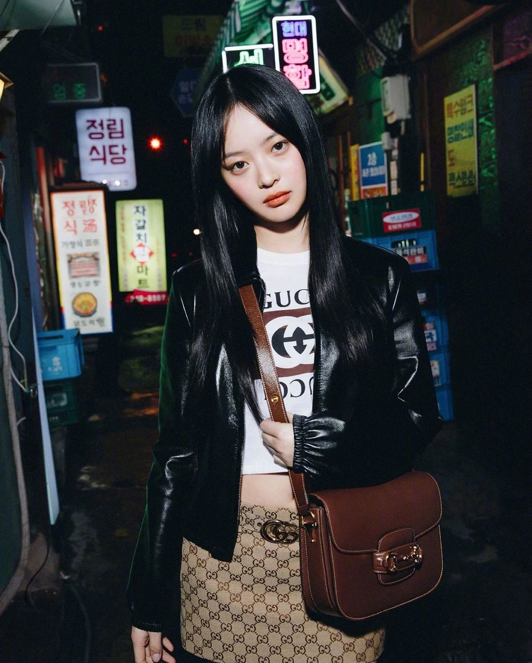 New Jeans Hanni x GUCCI画报，表现力一流！
