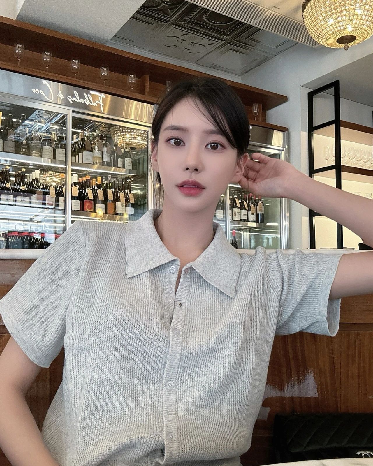韩国逆天颜值的性感主播，原是再就业的劣迹艺人？