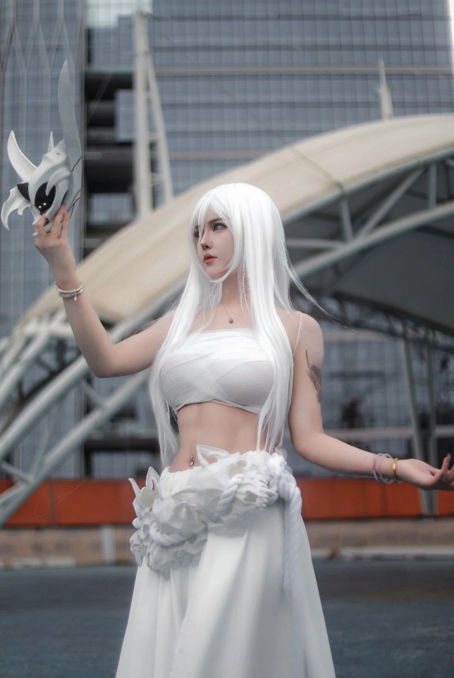 《白毛：线条性感》-Cosplay