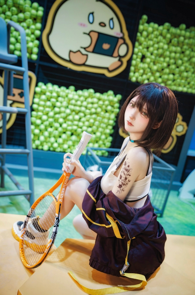 【cos】美腿纤细 身段优雅 眼神撩人 #碧蓝航线 #巴尔的摩cos