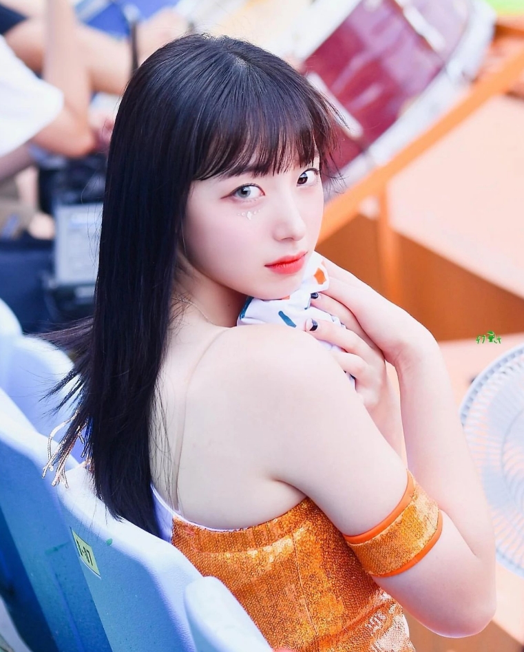 韩国最美高中啦啦队员，充满青春活力的小姐姐 ！
