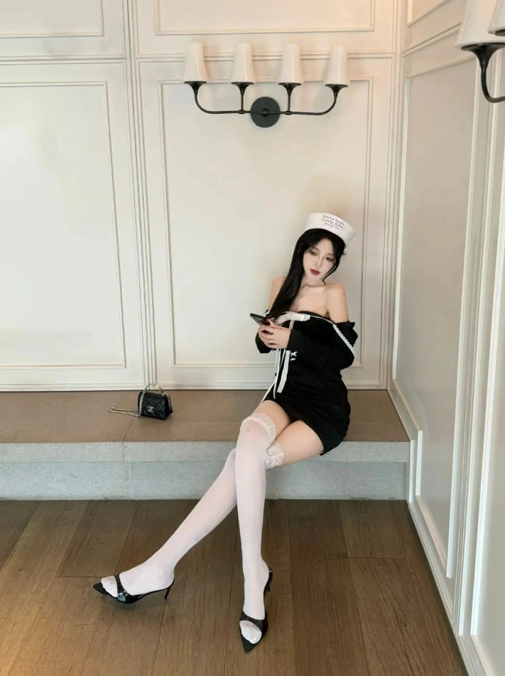 性感小护士