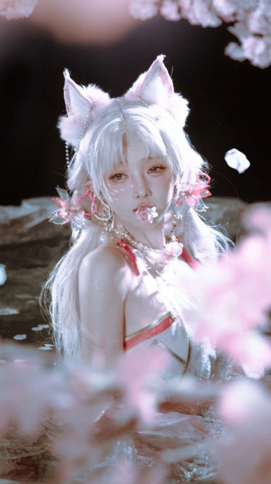 【cos】【走路摇老师·胡桃#】胡桃樱云天女图透几张 美到发光 绽放如花