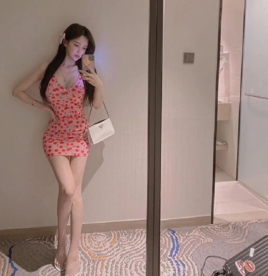 极品韩妹！完美腰臀！这身材绝了！真的好凶，完全顶不住！