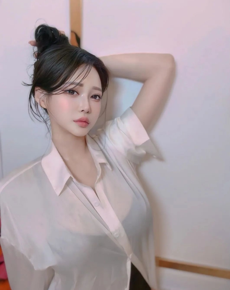极品韩妹！完美腰臀！这身材绝了！真的好凶，完全顶不住！