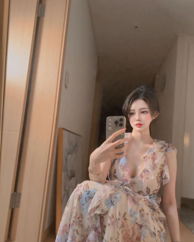极品韩妹！完美腰臀！这身材绝了！真的好凶，完全顶不住！