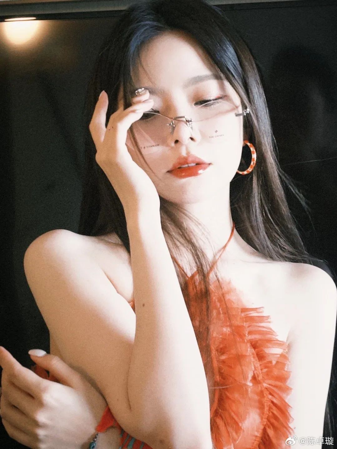 陈卓璇画报 | 带眼镜的麻辣女教师！