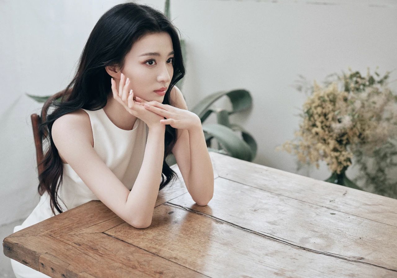 王楚然写真 | 澄澈洁白，动人心白魄的美！
