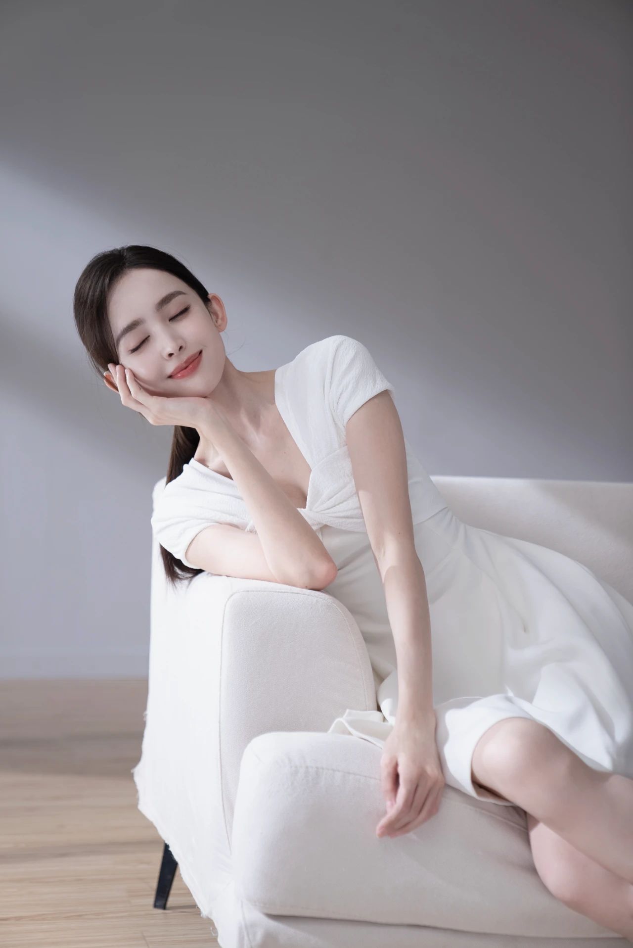 古力娜扎瑜伽美图，这身材太完美了！
