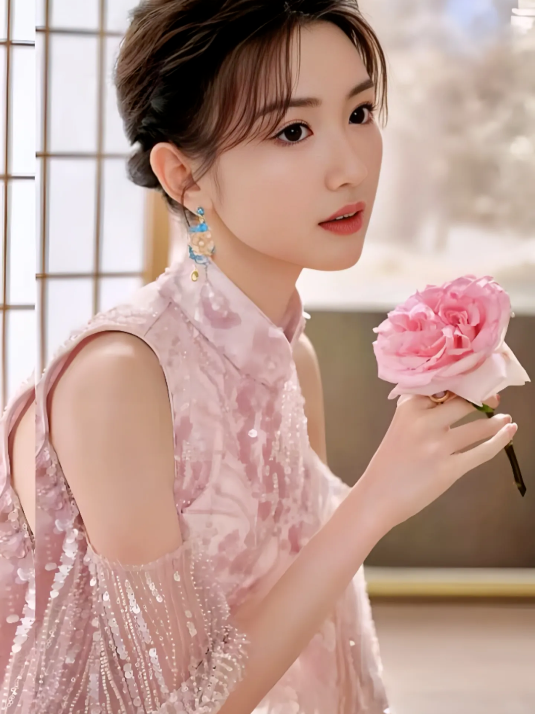 毛晓彤美图精选 | 甜美天花板，央视认证的美貌！