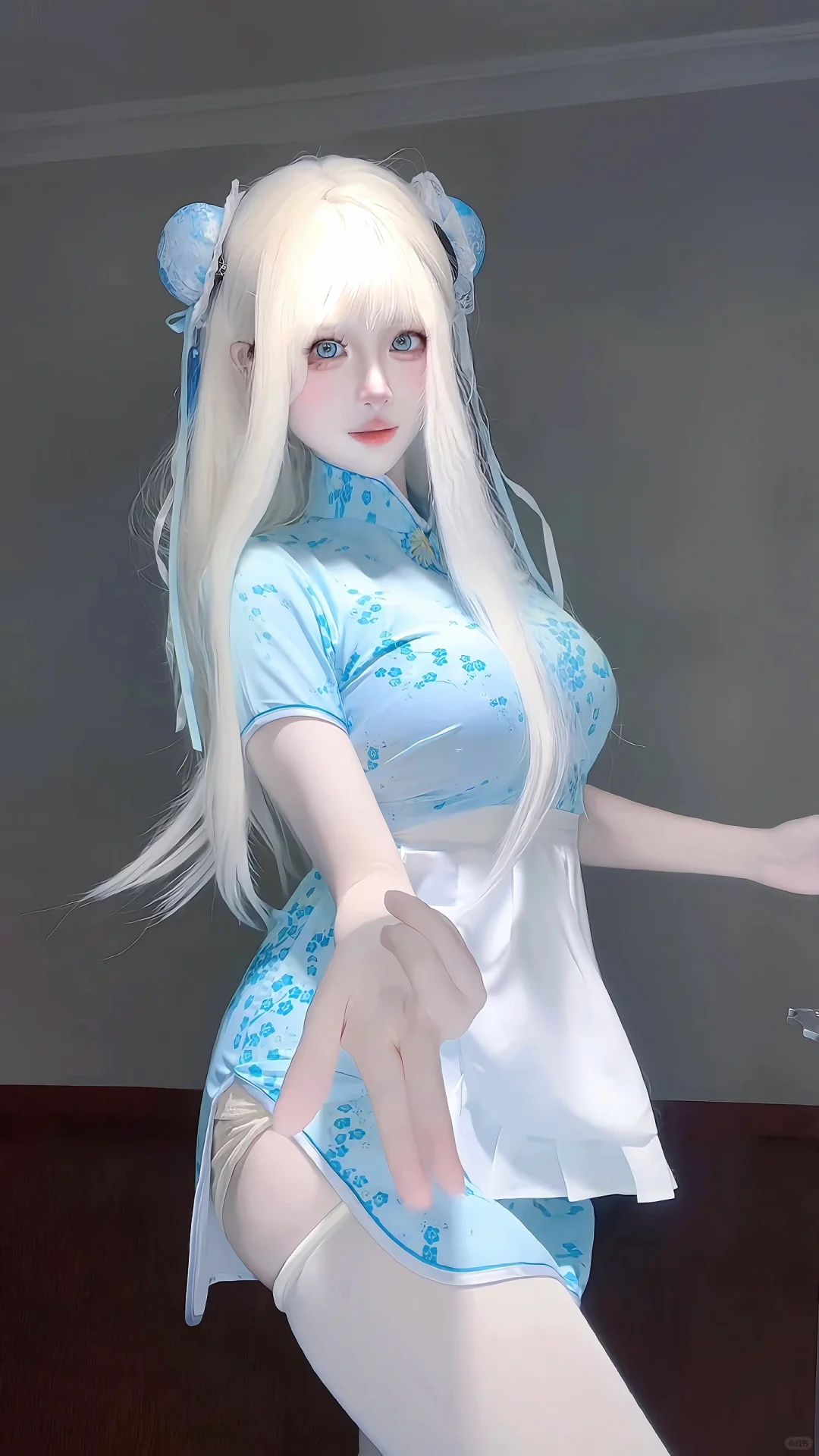 【cos】白 白到发光「中」白丝女仆中华娘，敢接这一招嘛